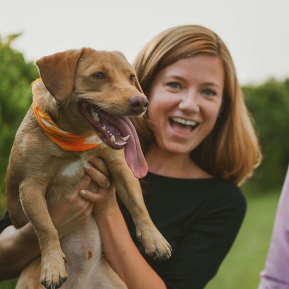 Meet your Posher, Cynthia - Picture 1 of 1